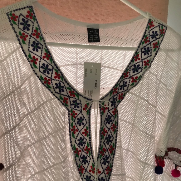 White Pom Pom Cover Up - Picture 3 of 6